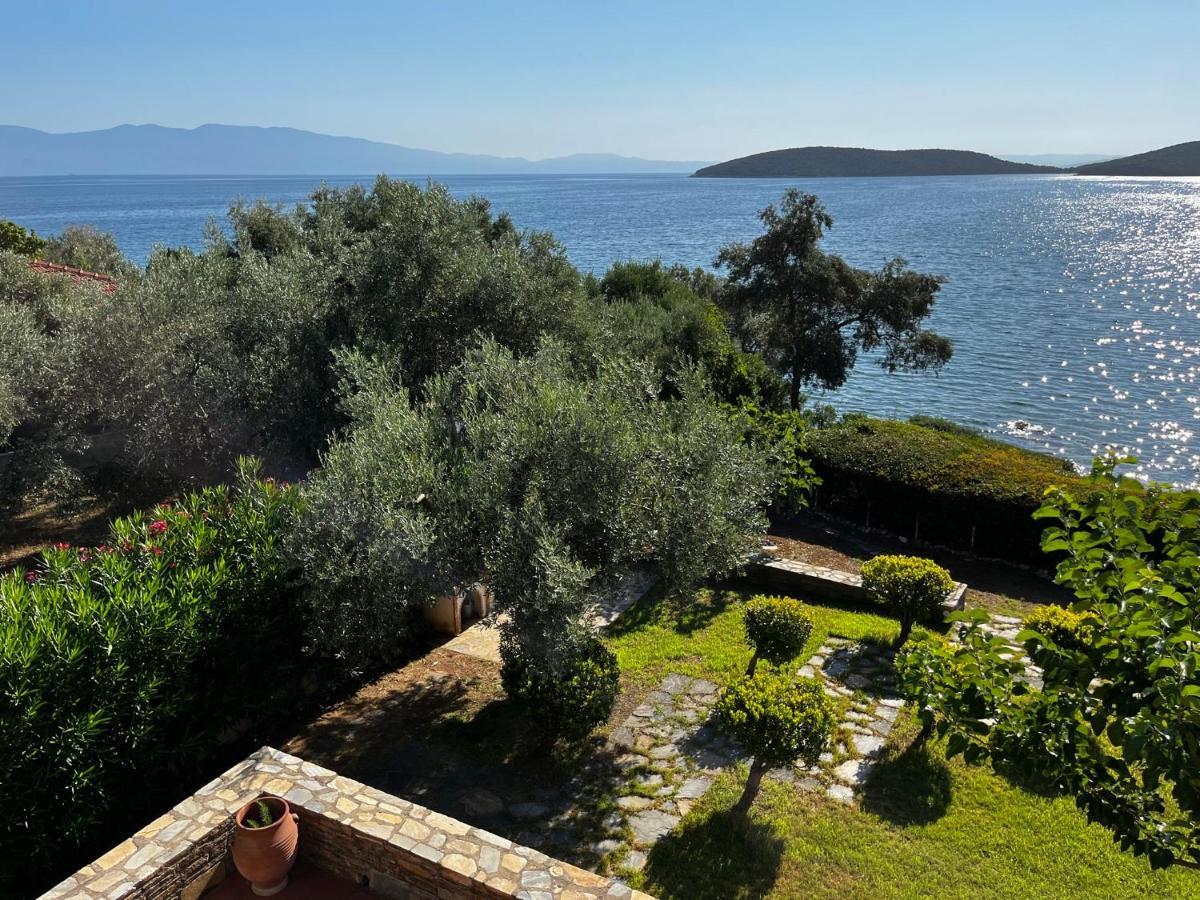 Villa Liana Sourpi Eksteriør bilde
