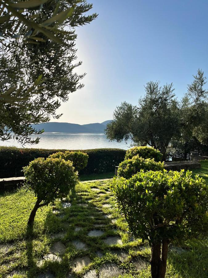 Villa Liana Sourpi Eksteriør bilde