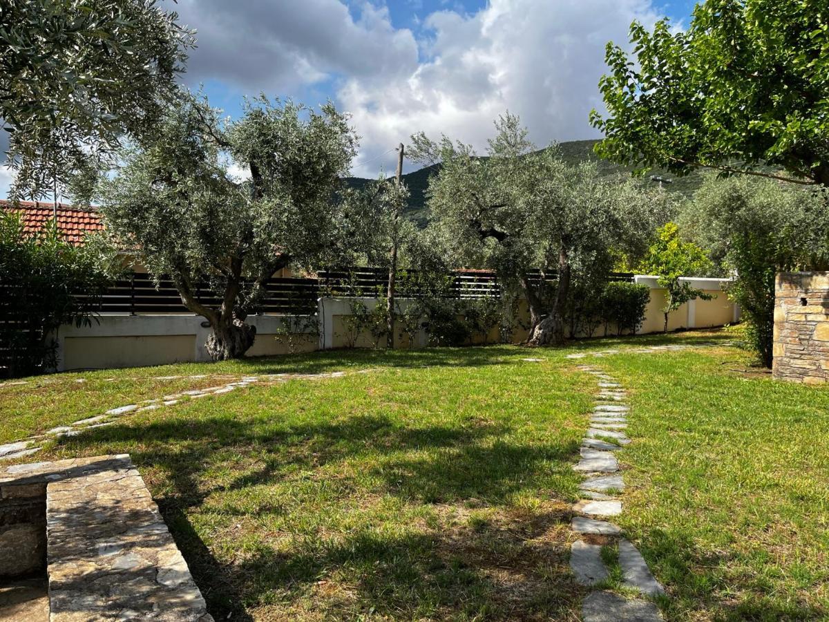 Villa Liana Sourpi Eksteriør bilde